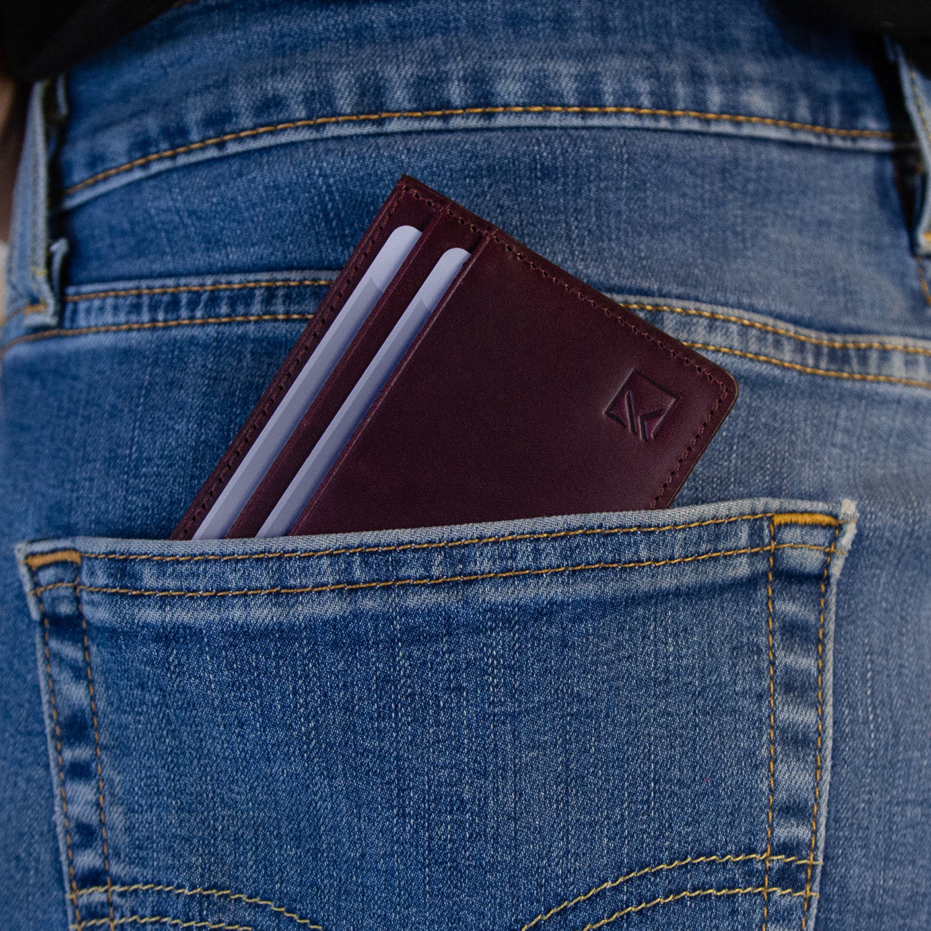 Premium Minimalist Slim Card Holder Wallet - Bordeaux